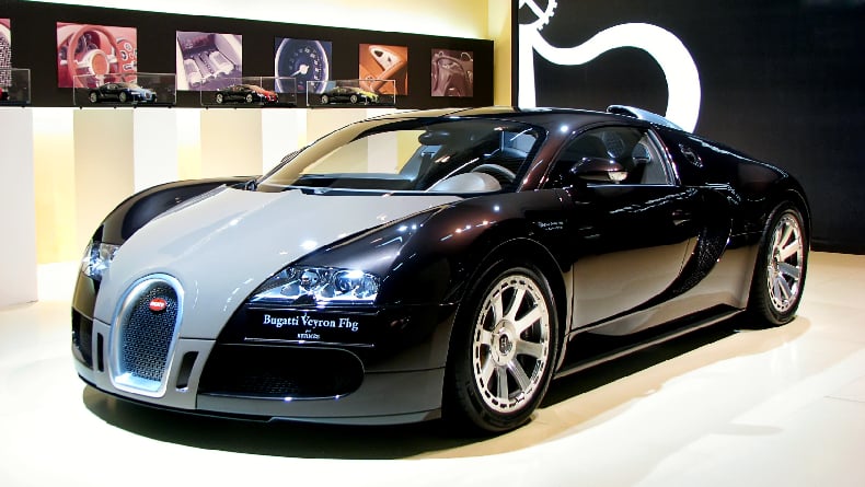 Mobil Bugatti Veyron 16.4 Milik Bryan “Birdman” Williams