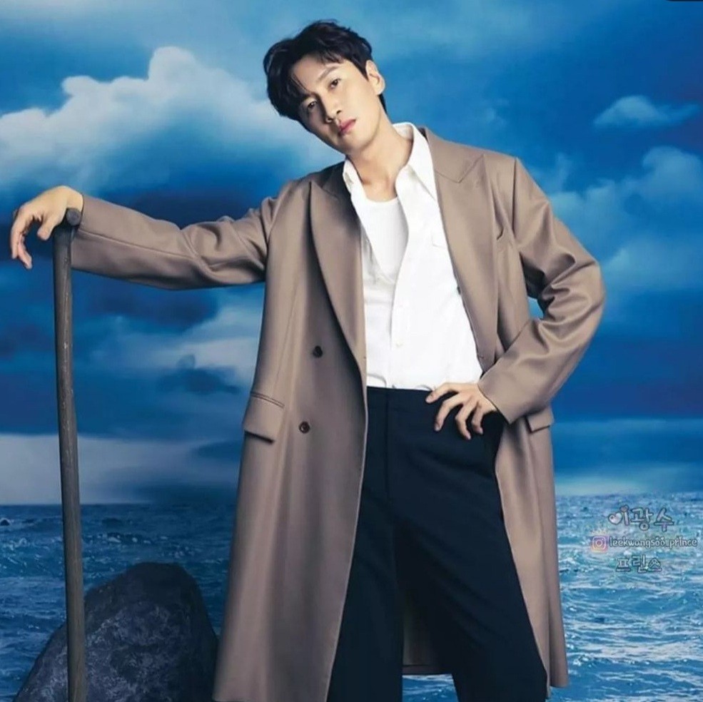 Aktor Korea dengan Tinggi Badan di Atas Normal. (Foto: instagram)