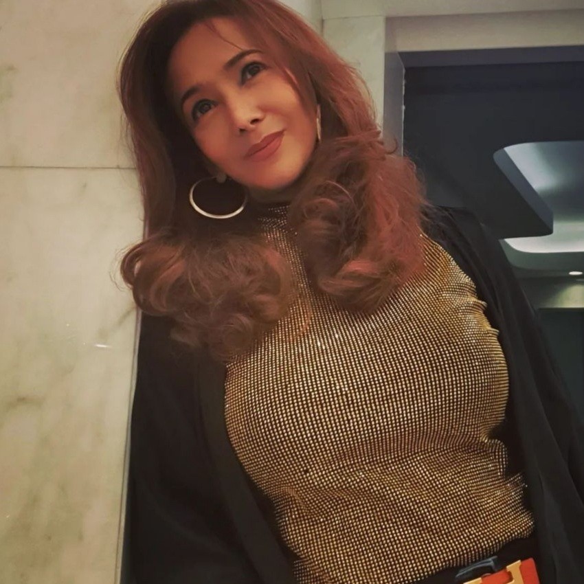 Artis Lawas yang Menikah Pada Usia 50 Tahun