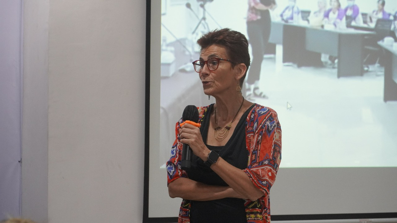 Associate Professor of the Centre for Communication and Social Change the University of Queensland Elske van de Fliert memberikan kata sambutan. (Foto: dok BRGM)