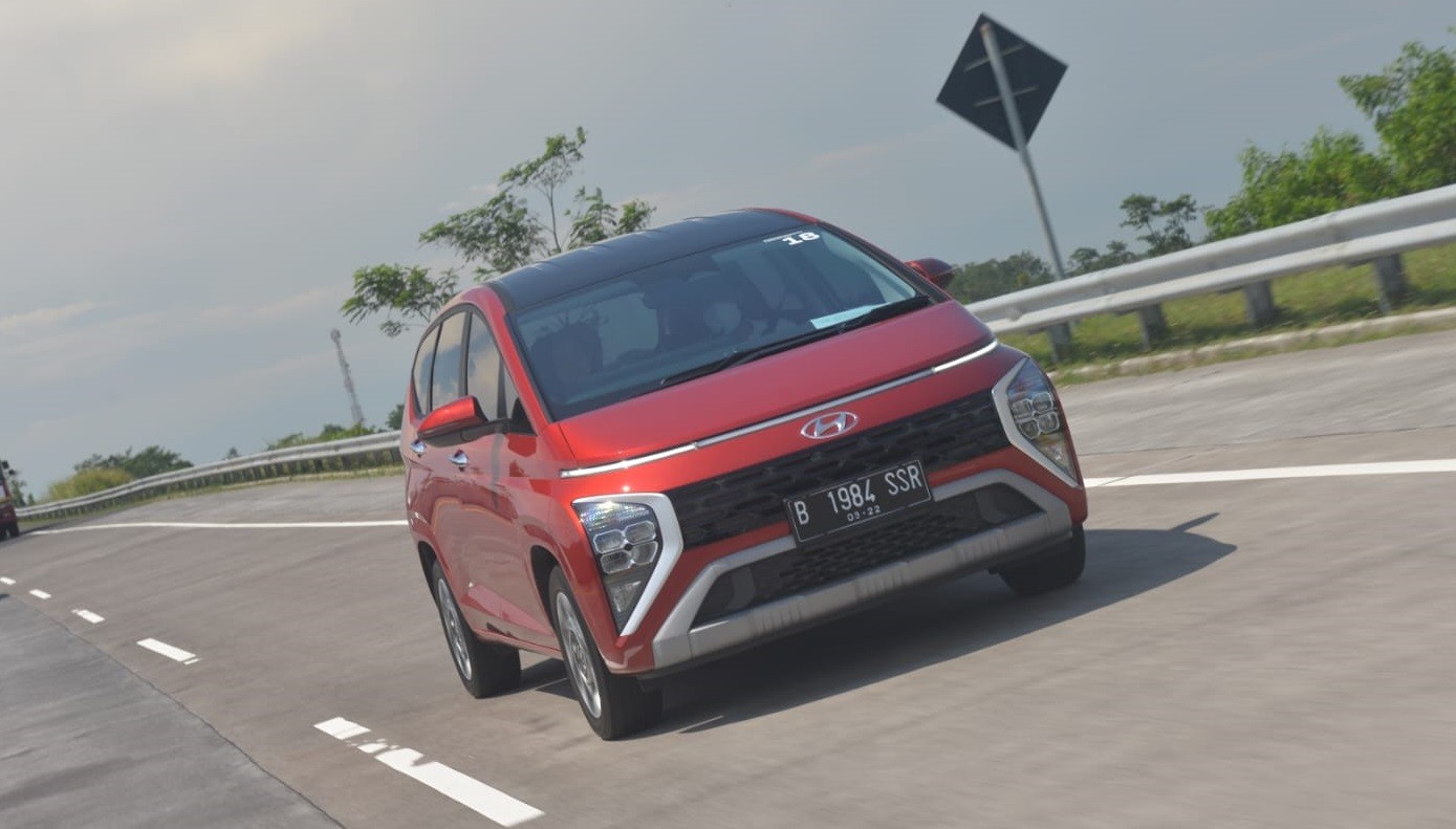 Hyundai Stargazer
