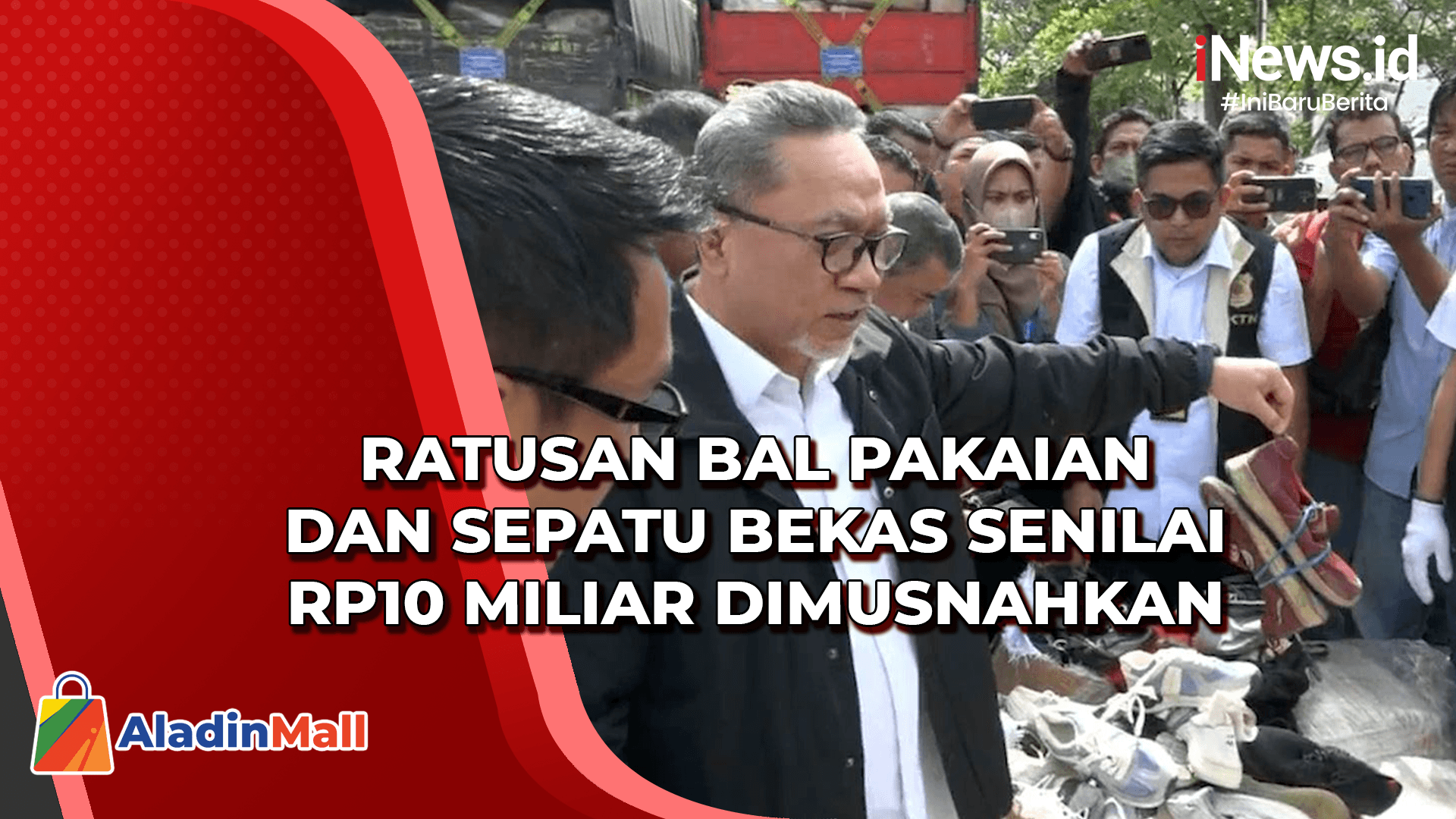 Mendag_Musnahkan_Ratusan_Bal_Pakaian Mendag_Musnahkan_Ratusan_Bal_Pakaian