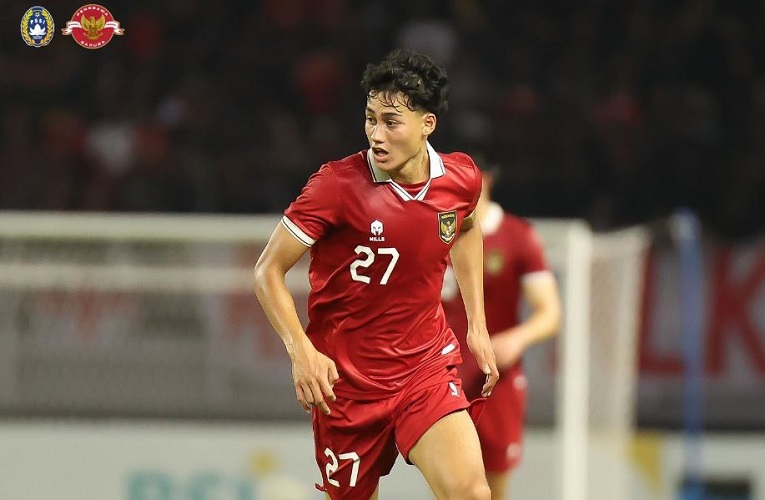 Rafael Struick merasakan debut dengan Timnas Indonesia saat melawan Palestina pada laga FIFA Matchday di Stadio Gelora Bung Tomo, Surabaya, Rabu (14/6/2023). (Foto: Instagram/@pssi)