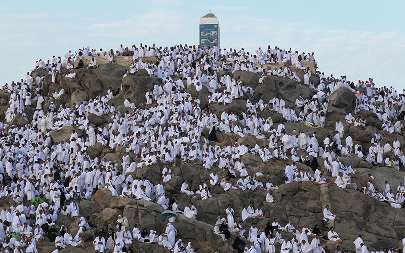 Puncak Haji 1444 H, Jutaan Jemaah Laksanakan Wukuf Berkumpul di Arafah