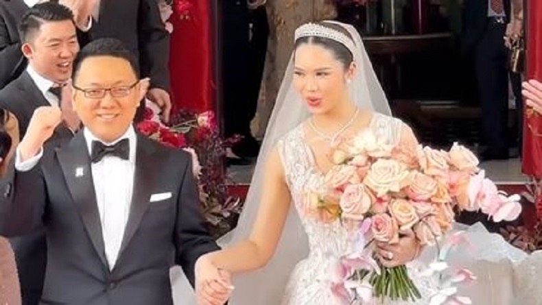 Sosok Ryan Harris dan Gwen Ashley, 2 crazy rich Surabaya yang pernikahannya viral karena supermegah. (Tangkapan layar video viral)