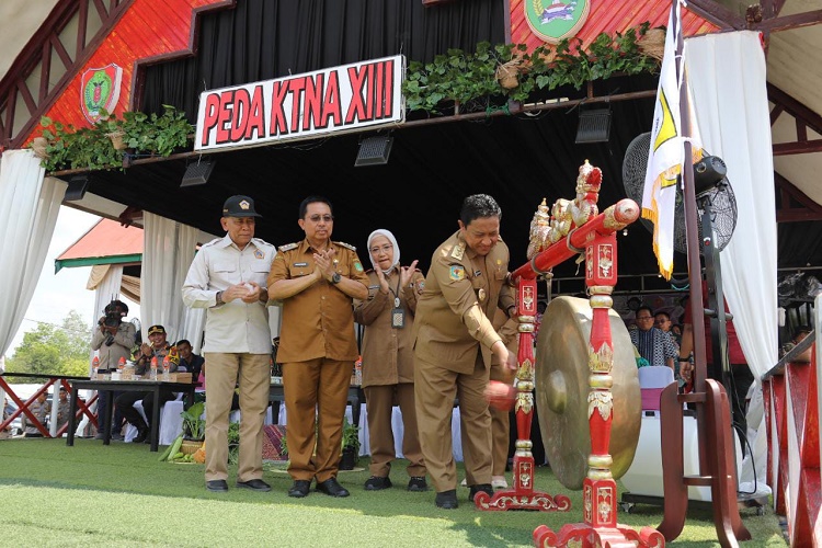 Wagub Kalteng Peda KTNA (Foto: dok Pemprov Kalteng)