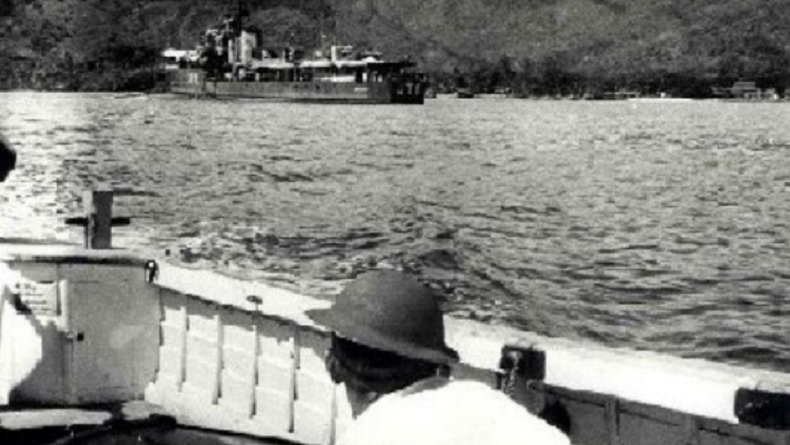 Satuan pertahanan pantai ALRI bertempur melawan Hr. Ms. Banckert di Teluk Sibolga 1947. (Foto: TNI AL).
