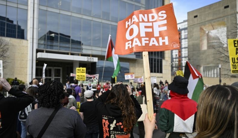 Demonstran Geruduk Kantor Lobi Yahudi di AS Desak Gencatan Senjata di Gaza