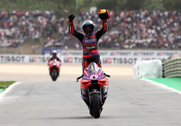 Pembalap Ducati Pramac, Jorge Martin, menjadi yang tercepat pada MotoGP Portugal 2024 di Autodromo Internacional do Algarve, Portimao, Portugal, Minggu (24/3/2024) malam WIB. (Foto: REUTERS)