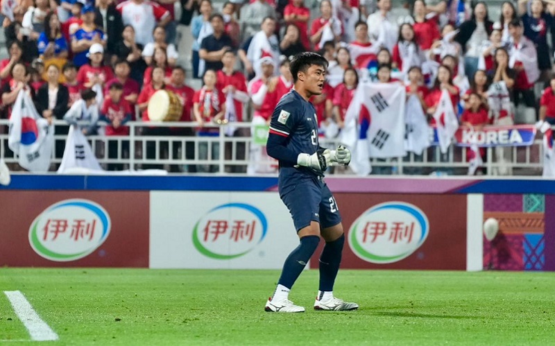 Kiper Timnas Indonesia U-23, Ernando Ari Sutaryadi menjadi Man of The Match di laga melawan Korea Selatan U-23 pada perempat final Piala Asia U-23 2024. (Foto: PSSI)