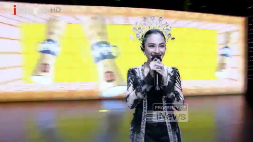 Arlida Putri tampil memukau di PEMIMPIN DAERAH AWARDS 2024