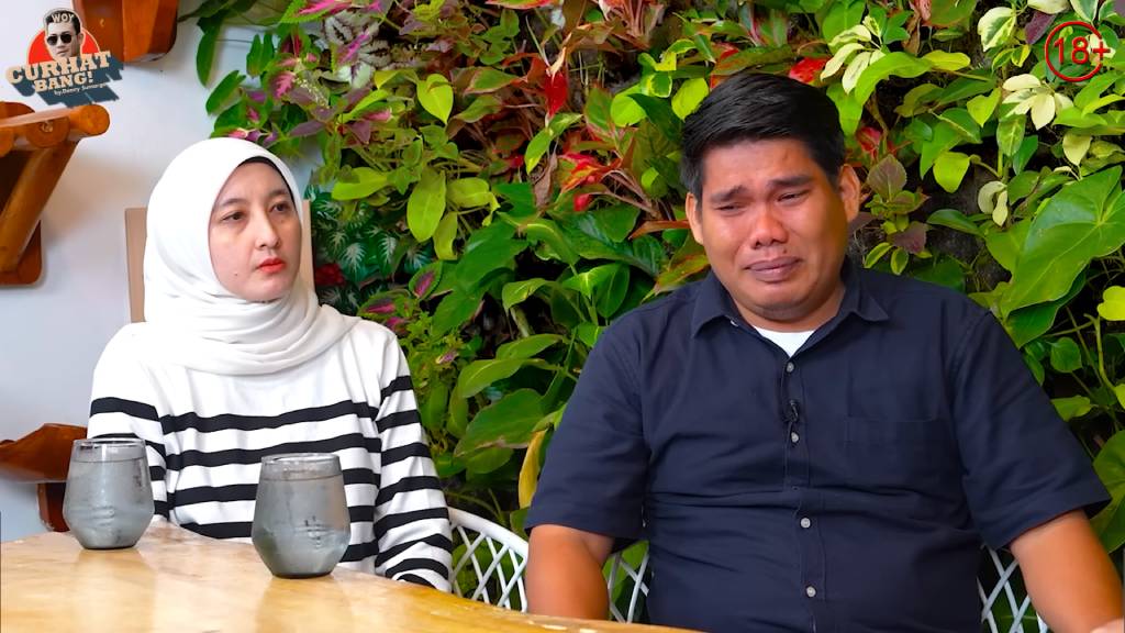 Ayah Nizam sangat terpukul atas meninggalnya bocah berusia 6 tahun tersebut akibat dibunuh ibu tiri Nizam.