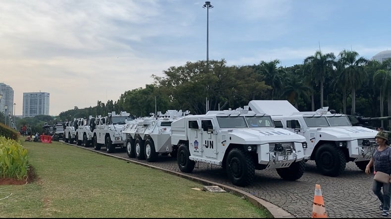 Alutsista berjejer di Monas jelang peringatan HUT ke-79 (foto: MPI)