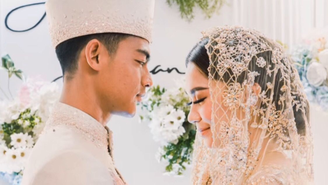 Momen pernikahan Azizah Salsha dan Pratama Arhan. (Foto: Instagram)