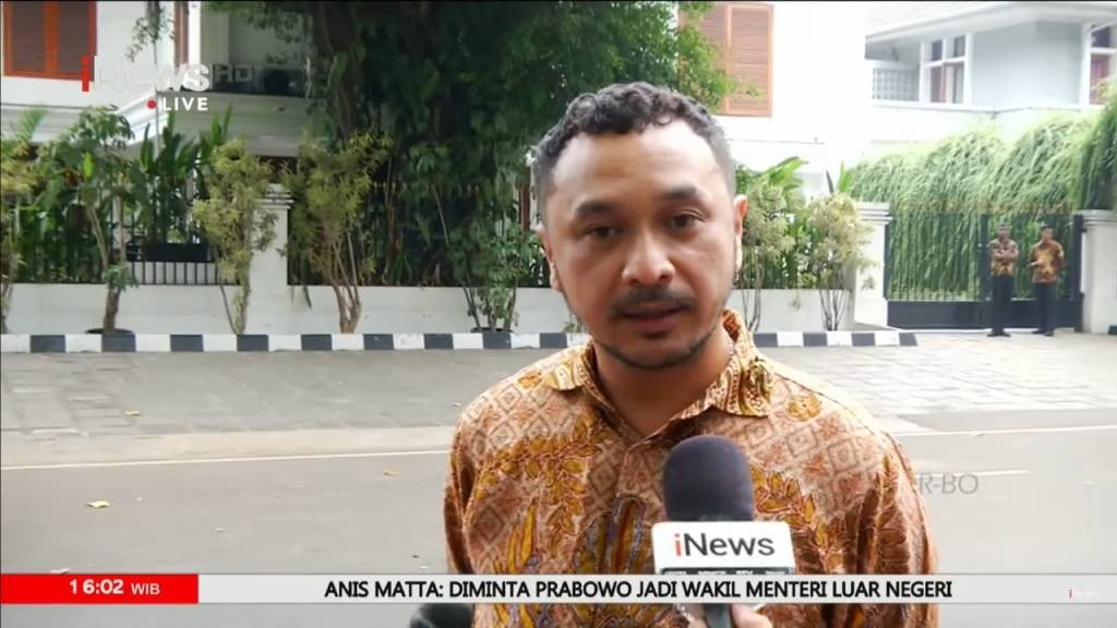 Giring Ganesha di rumah Prabowo. (Foto: iNews TV)