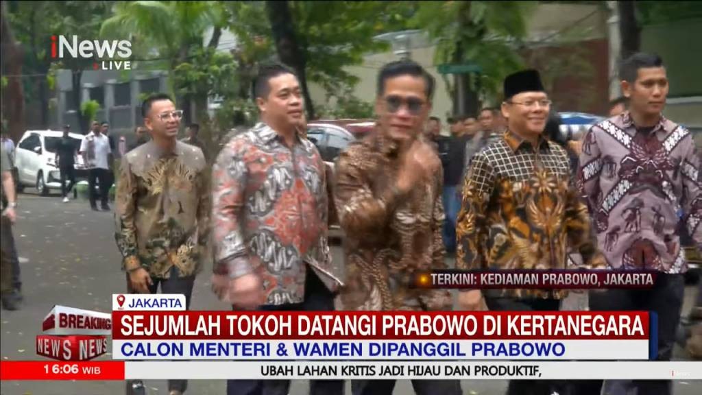 Raffi Ahmad dan Gus Miftah hadiri kediaman Prabowo. (Foto: iNews TV)