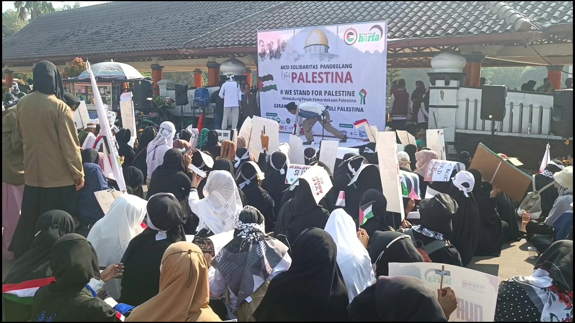 Aksi Bela Palestina, Ratusan Masyarakat Pandeglang Turun Ke Jalan