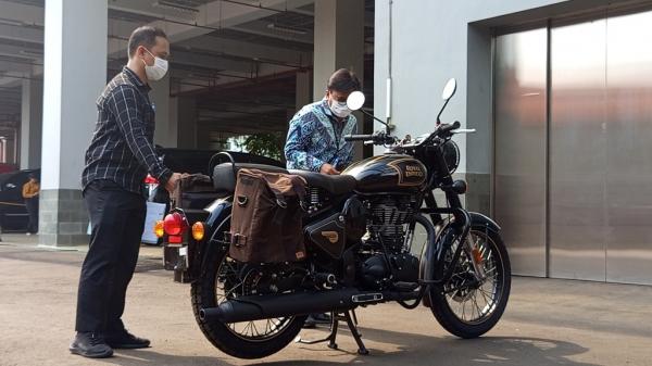 Motor Royal Enfield Milik Ridwan Kamil Dipindah ke Rumah Penyimpanan Benda Sitaan Negara KPK