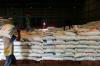 Beras Impor dari Thailand dan Vietnam Banjiri Gudang Bulog - Bagian 3
