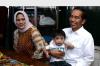 Melihat Asyiknya Keluarga Jokowi Makan Soto Gading di Solo - Bagian 2