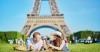 Menikmati Paris dengan Cara Berbeda, Piknik di Bawah Menara Eiffel