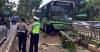 Bus Transjakarta Kecelakaan di Simprug, 1 Orang Tewas Tertimpa Pohon