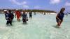Peserta Wonderful Sail Indonesia Menikmati Keindahan Pulau Noko Bawean - Bagian 1