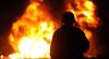 Pria Ini Dibakar Hidup-Hidup oleh Keluarga Kekasihnya