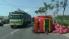 Truk Tabrak 2 Mobil di Jalur Pantura Tuban, 2 Korban Dilarikan ke Rumah Sakit