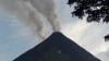 Gunung Karangetang di Sitaro Sulut Semburkan Asap Tebal Setinggi 700 Meter