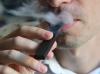 Gara-Gara Rokok Elektrik, Puluhan Remaja AS Dirawat akibat Penyakit Paru-Paru