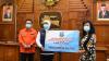 Gubernur Khofifah Serahkan Bantuan 2.600 Reagen PCR Pendeteksi SARS-CoV-2 untuk ITD Unair