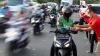 Alfamart Bagikan Takjil untuk Driver Ojek Online dan Sopir Angkot - Bagian 3