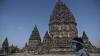 Masuk Zona Merah, Candi Prambanan Ditutup Lagi