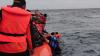 Detik-Detik Kapal Wisata Tenggelam Dihantam Ombak Setinggi 4 Meter di Sultra - Bagian 3