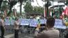Keluh Kesah Demo Ojol di DPRD Medan: Bawa Makanan Kurang Cabe Langsung Di-Suspend