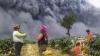 Foto Gunung Sinabung Erupsi, Semburkan Abu Vulkanik Setinggi 5.000 Meter - Bagian 2