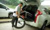 Tips Aman Bawa Sepeda di Mobil, Jangan Ditaruh di Atas atau Belakang Bisa Tersangkut