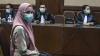 Jalani Sidang Perdana, Jaksa Pinangki Pakai Kerudung Pink - Bagian 5