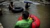 Serunya Wisata Menyusuri Sungai Cikapundung dengan Ban Karet - Bagian 3