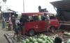 Diduga Rem Blong, Angkot di Polewali Mandar Tabrak Pedagang Semangka