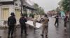 Turunkan Baliho Habib Rizieq di Kota Malang, Satpol PP Dikawal TNI-Polri