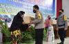Dukung Ketahanan Pangan di Tengah Pandemi Covid-19, Polda DIY Bagikan Pupuk kepada Petani