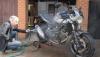 Jangan Terlalu Sering Cuci Ban Motor Pakai Sabun dan Menyemir 