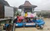 Semarang Banjir, Petugas Evakuasi 7 Warga di Perum Mangkang Raya