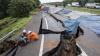Penampakan Jalan Tol Cipali KM 122 Ambles Ditutup Terpal