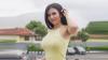 Intip 5 Pose Seksi Maria Vania saat Olahraga
