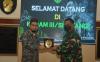 Ustaz Adi Hidayat Janji Umrahkan 30 Prajurit Kodam Siliwangi
