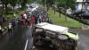 Truk Buah Terguling di Surabaya, Jalan Macet hingga 3 Km