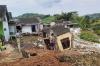  Longsor Terjang Perumahan Bukit Manyaran Permai Gunungpati Semarang, 8 Rumah Roboh